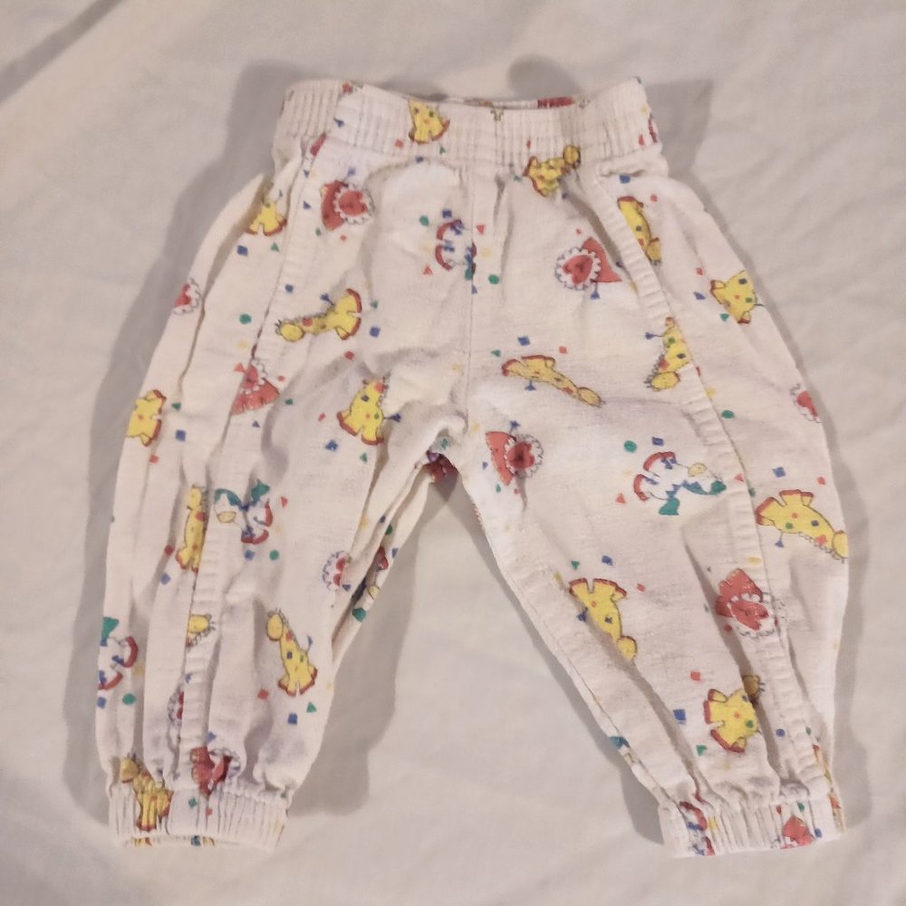 Vintage infant flannel pants- Girl/boy, zoo animal print Size 12 months